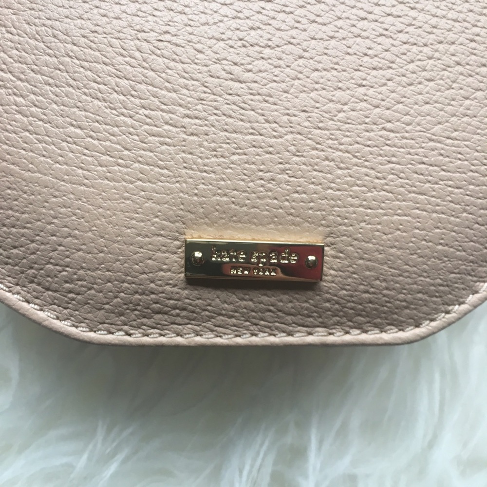 kate spade light pink and cream crossbody bag with tropical applique - Picture 3 of 8